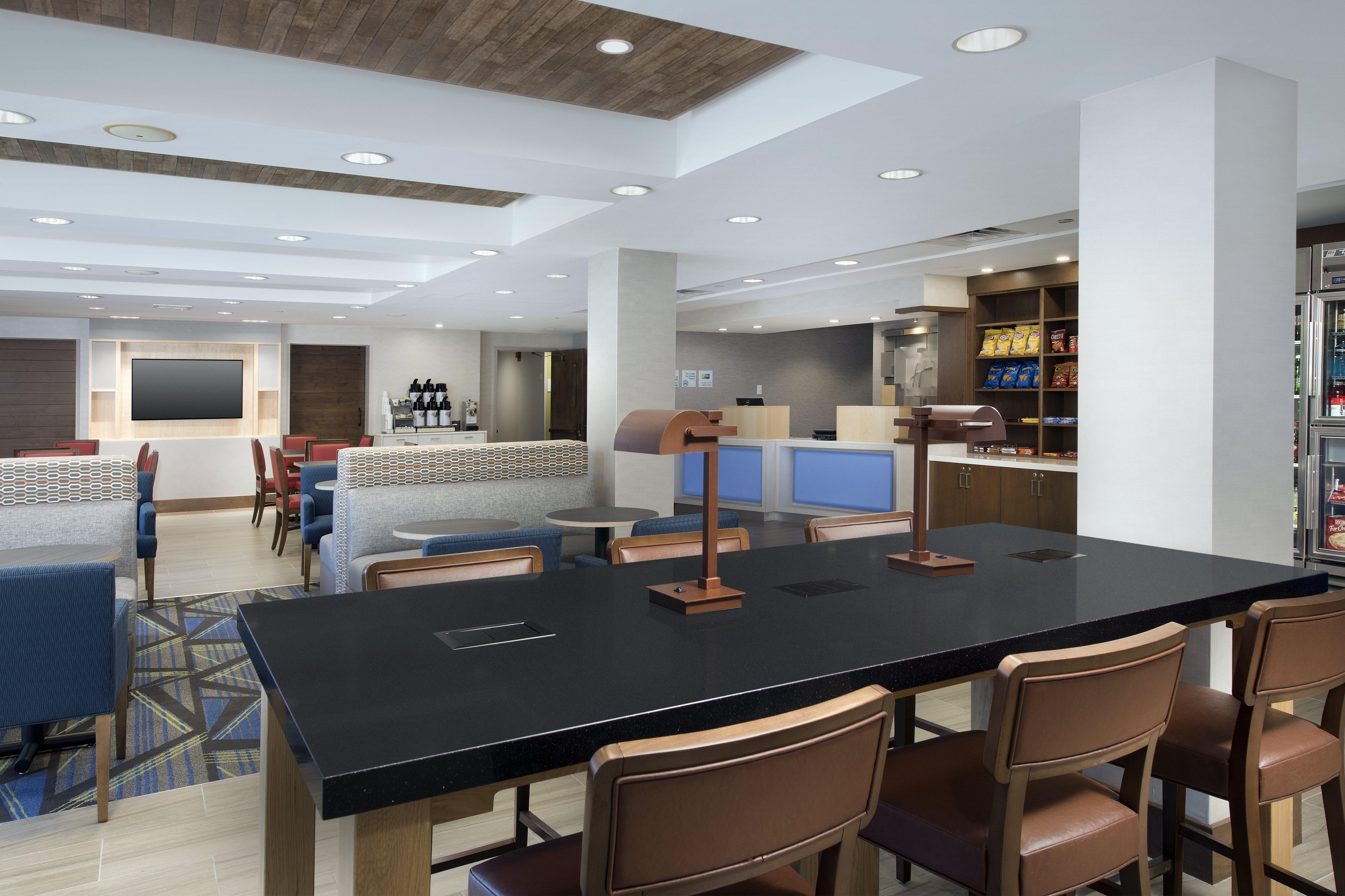 Holiday Inn Express Andover North - Lawrence By Ihg Εξωτερικό φωτογραφία