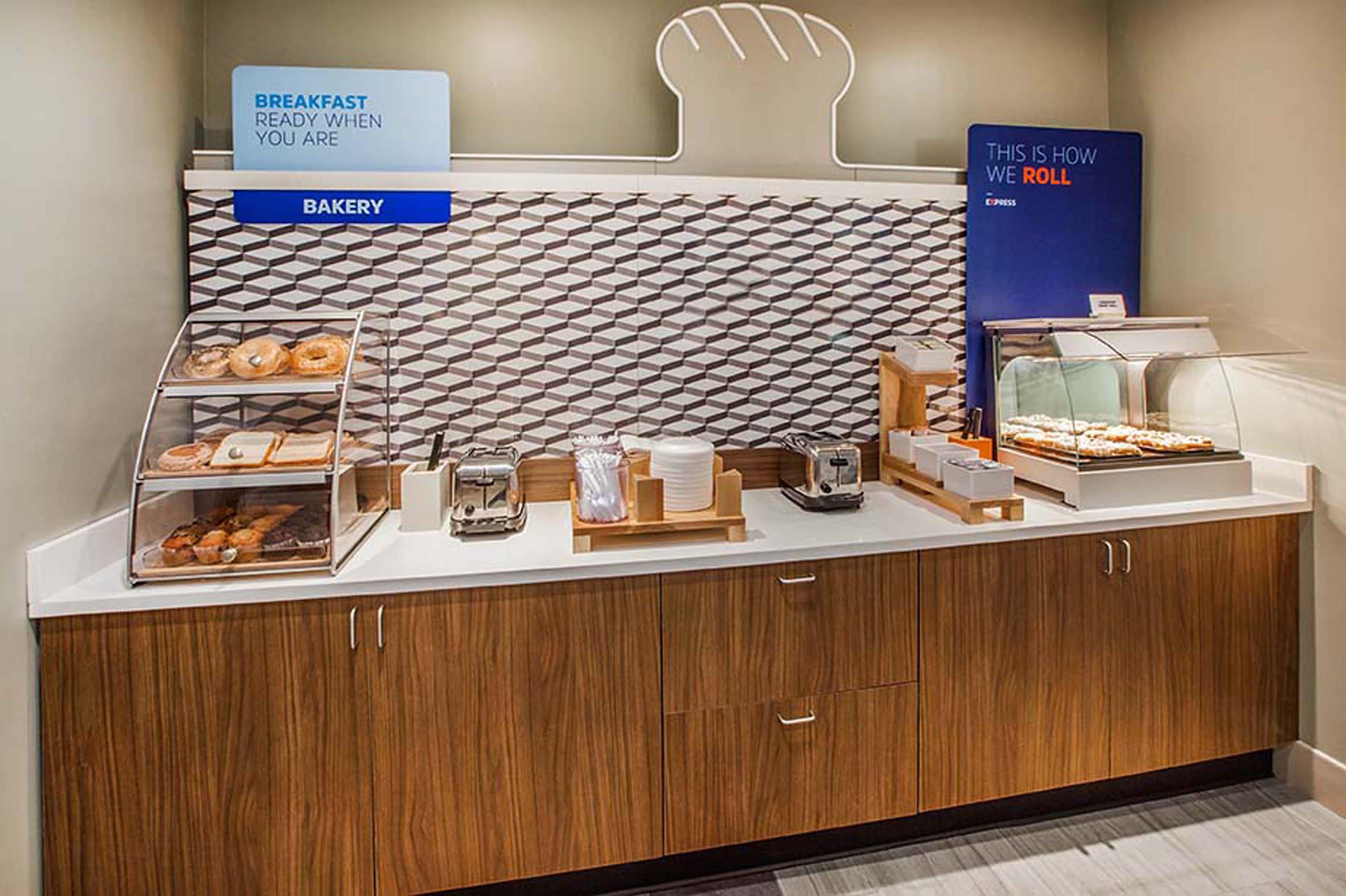 Holiday Inn Express Andover North - Lawrence By Ihg Εξωτερικό φωτογραφία